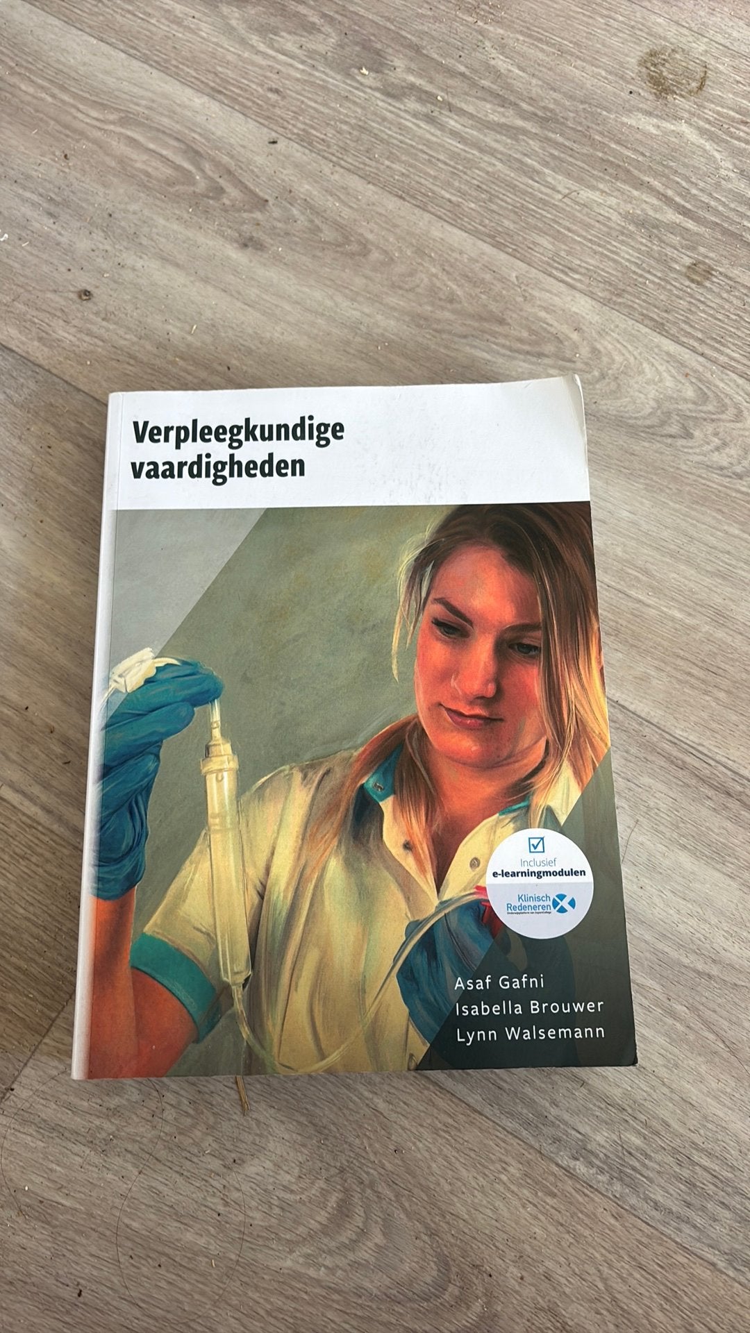 Verpleegkundige vaardigheden, Ophalen of Verzenden, Zo goed als nieuw, Noord-Brabant