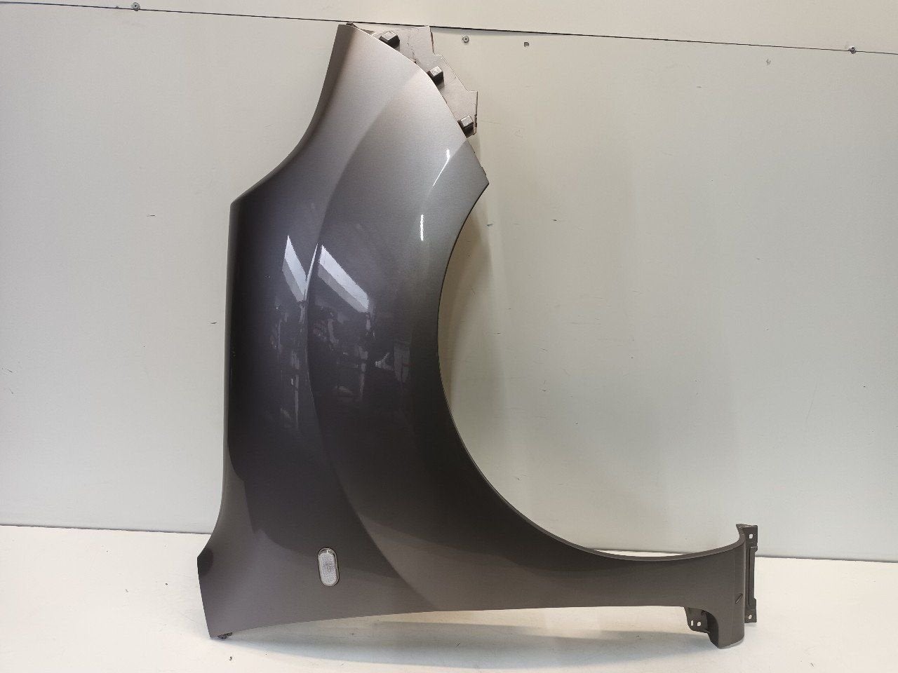 Spatbord rechts voor Renault Kangoo, Onderdelen@venauto.nl, Van der Ven Autorecycling B.V., Gebruikt, Ettenseweg 76, 4706 PB Roosendaal, The Netherlands