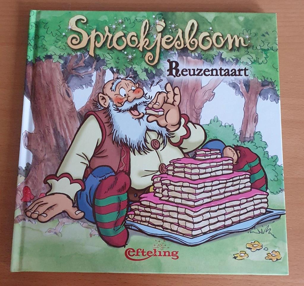 Efteling boek, Ophalen of Verzenden, Zo goed als nieuw