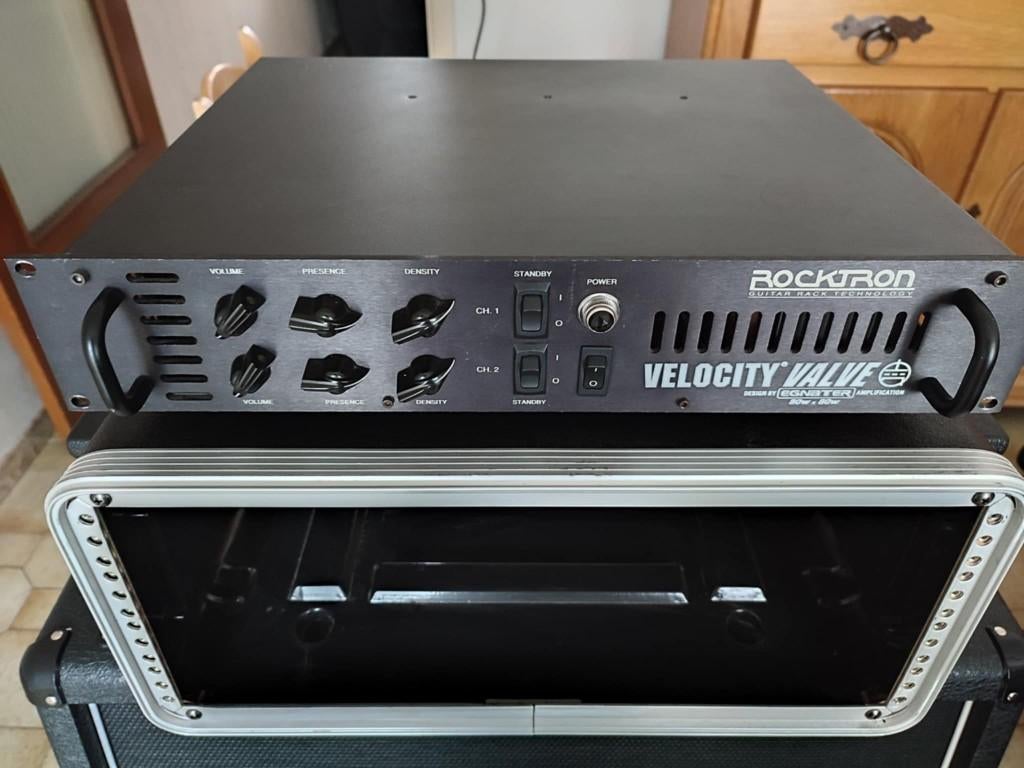 rocktron velocity valve, Muziek en Instrumenten, Versterkers | Bas en Gitaar, Ophalen of Verzenden, Zo goed als nieuw, Gitaar