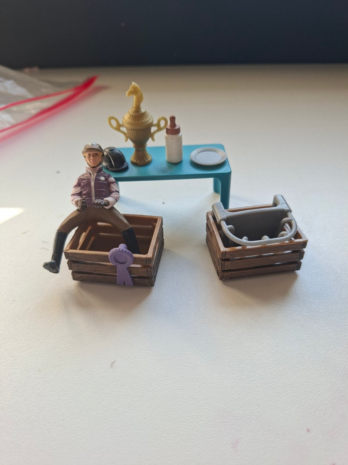 Schleich ruiter met accessoires, Ophalen of Verzenden, Zo goed als nieuw, Paard, Beeldje of Figuurtje