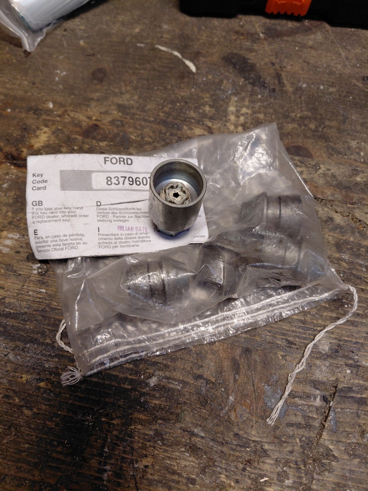 Ford wielmoerset met slot., Ophalen of Verzenden, Ford
