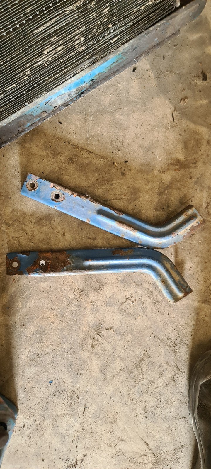 Fordson Dexta Radiator Steunen - Gebruikt, Ophalen of Verzenden
