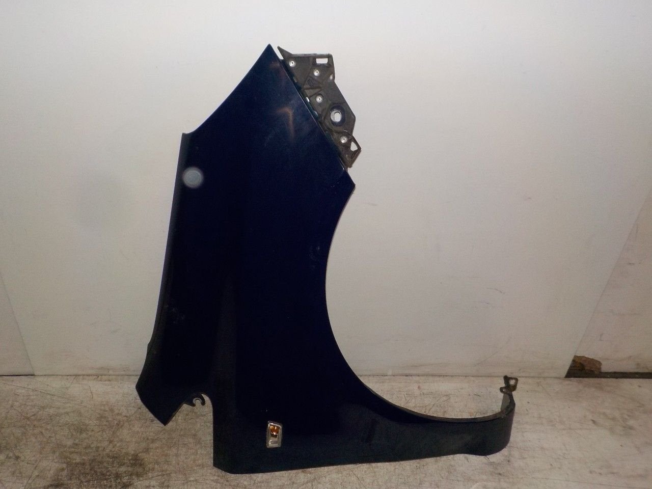 Spatbord rechts voor Opel Corsa, Auto-onderdelen, Onderdelen@venauto.nl, Van der Ven Autorecycling B.V., Gebruikt, Ettenseweg 76, 4706 PB Roosendaal, The Netherlands