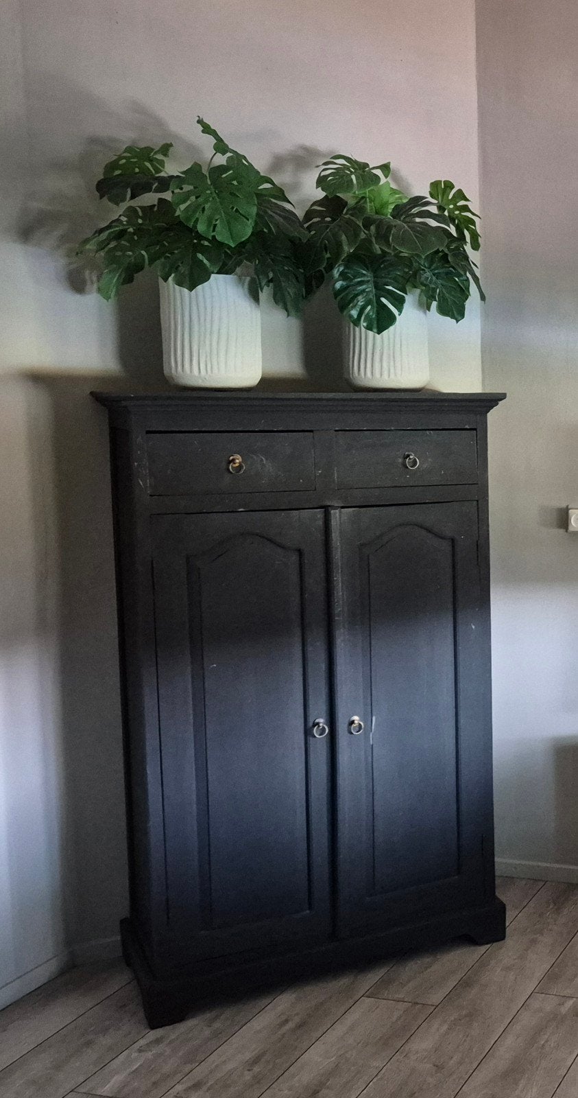 Twee sfeervolle potten  compleet met kunstplanten., Ophalen, Gebruikt