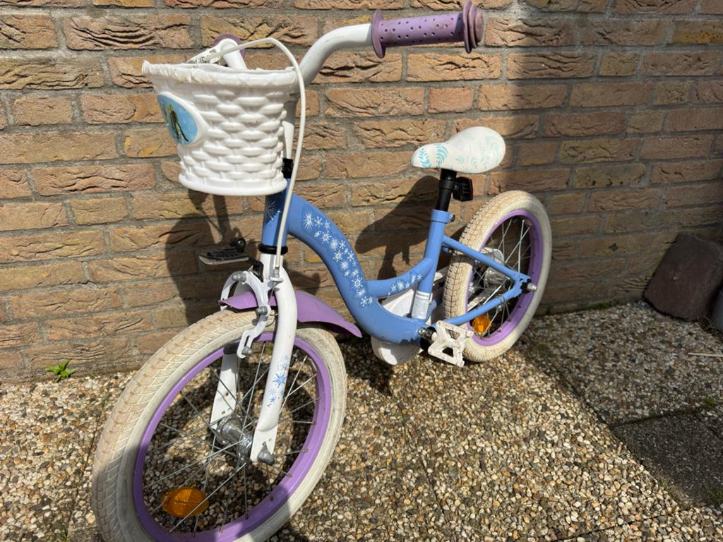 Frozen kinderfiets 1 jaar oud, Ophalen, Terugtraprem, Zijwieltjes, 16 tot 20 inch
