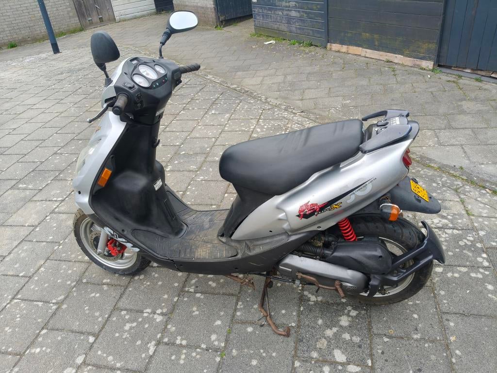 Sym Scooter 2005 - Start en Rijdt, Zonder Papieren, Fietsen en Brommers, Ophalen, Gebruikt