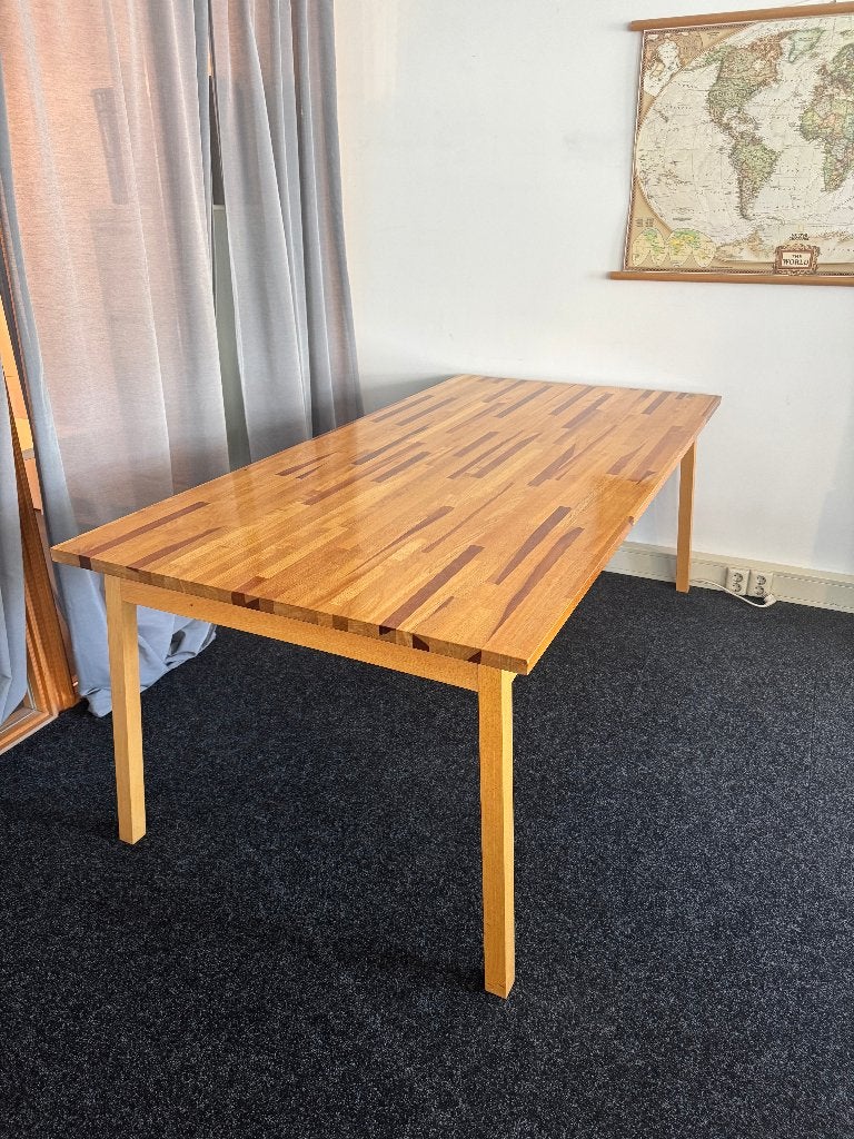 Mooie Design lensvelt AVL Shaker Tafel –Atelier Van Lieshout, Overige typen, Gebruikt, Hout, 100 cm