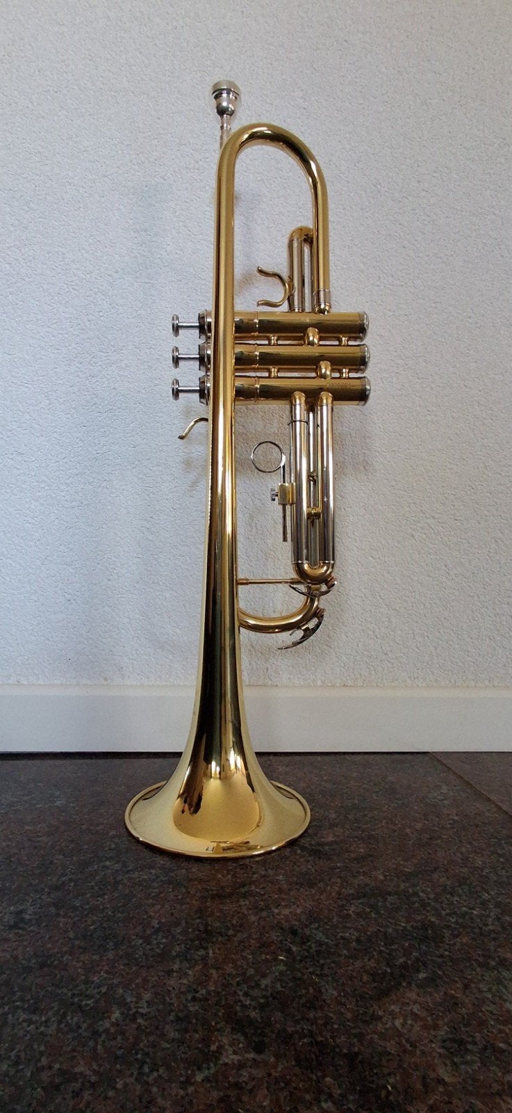 U.S.A Trompet nieuw, Muziek en Instrumenten, Blaasinstrumenten | Trompetten, Ophalen of Verzenden, Nieuw, Bes-trompet, Met koffer