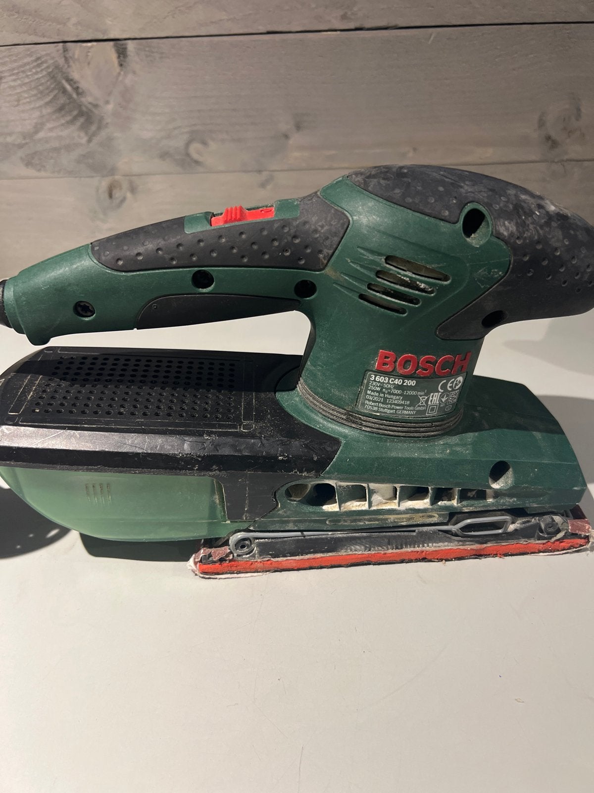 Bosch PSS 250 AE Vlakschuurmachine - Gebruikt, N, Ophalen of Verzenden, N, N