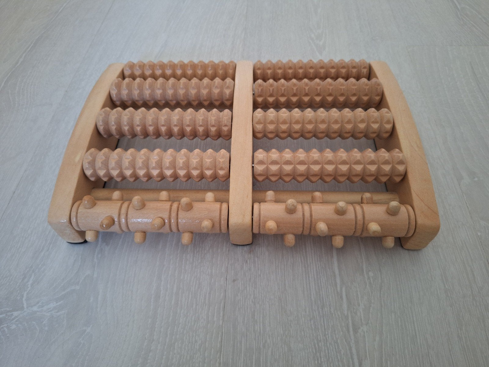 Houten Voetmassage Apparaat - Zo goed als nieuw, Sport en Fitness, Massageproducten, Ophalen of Verzenden, Zo goed als nieuw, Apparaat