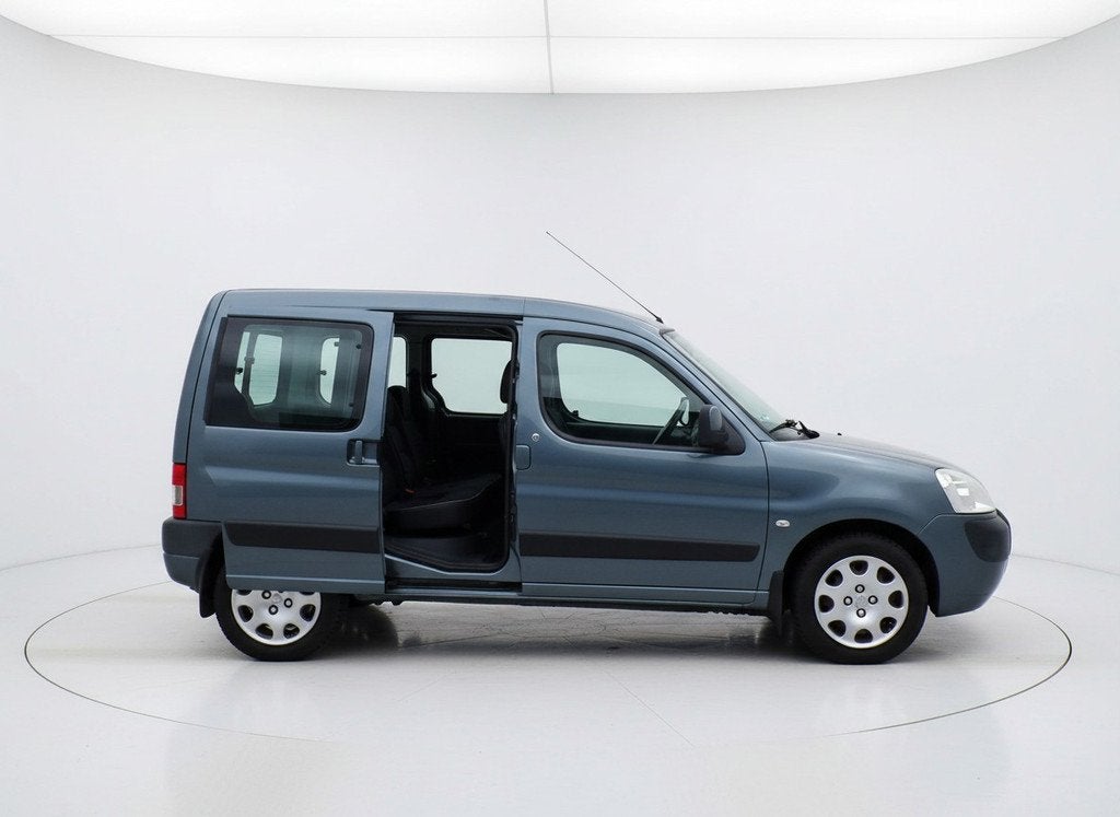 Peugeot Partner MPV 1.6-16V XT|Cruise|Trekhaak|Airco, Auto's, Peugeot, Stof, Gebruikt, Origineel Nederlands, Bedrijf