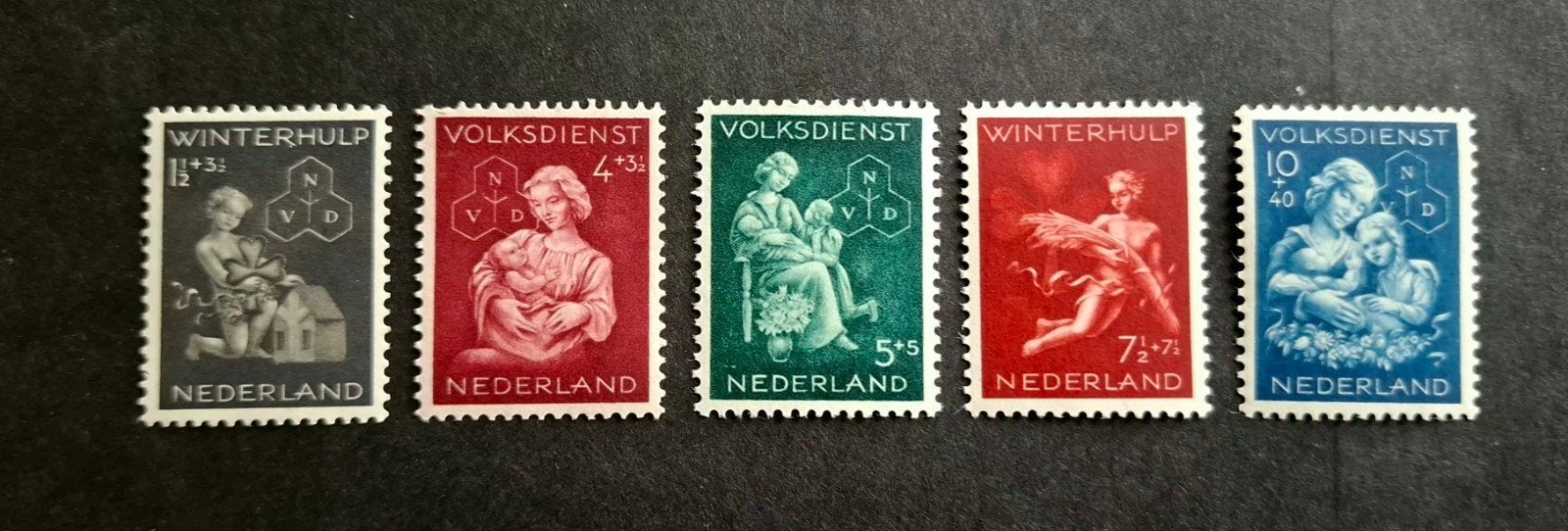 Nederland 1944 nvph 423-427 Winterhulp-Volksdienstzegels, Postzegels en Munten, Postzegels | Nederland, Ophalen of Verzenden, Postfris