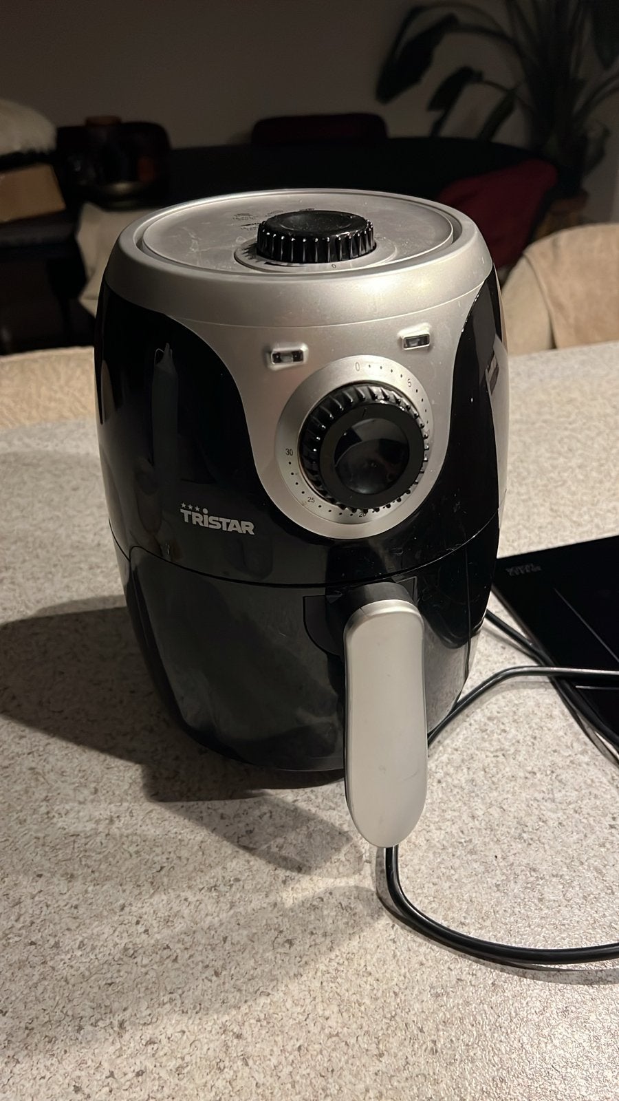 Tristar Airfryer - Compact en Gebruiksvriendelijk, Ophalen, Gebruikt, Airfryer, Minder dan 750 gram