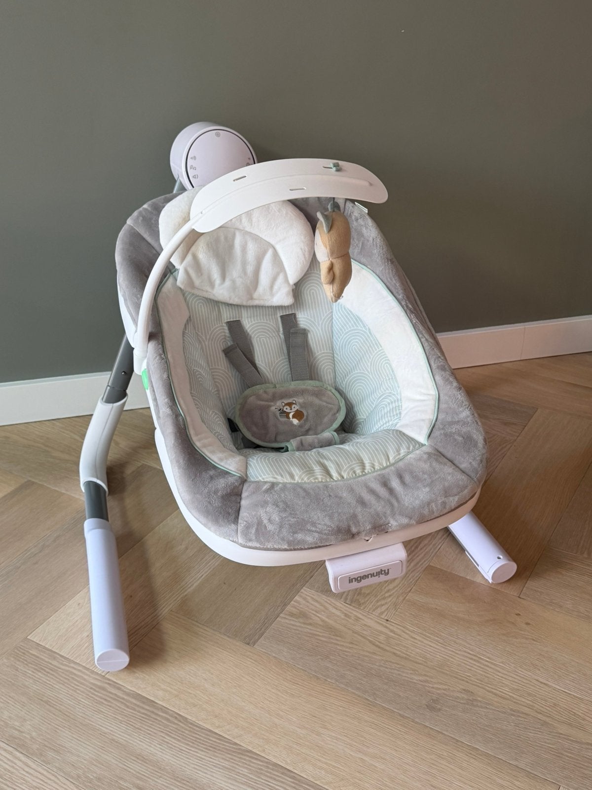 Ingenuity AnyWay Sway Babyschommel & Wipstoel, Kinderen en Baby's, Schommelstoel, Met gordel(s) of riempje(s), Zo goed als nieuw