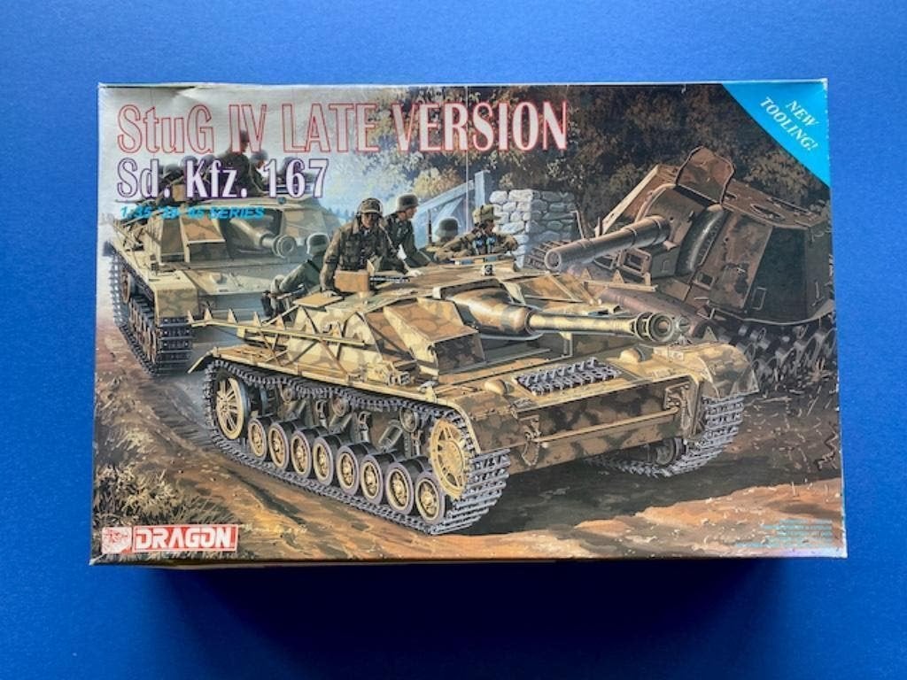 Dragon	6043	StuG IV Late Version Sd.Kfz. 167	1/35, Italeri, Verzenden, 1:32 tot 1:50, Overige typen