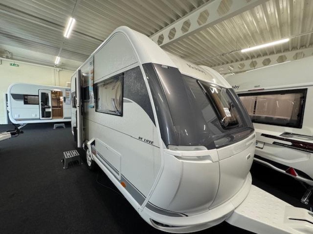 Hobby De Luxe 460 UFE 2026 BLACKLINE ACTIE!!!, Caravans en Kamperen, Standaardzit, Bedrijf, Schokbreker, 5 tot 6 meter