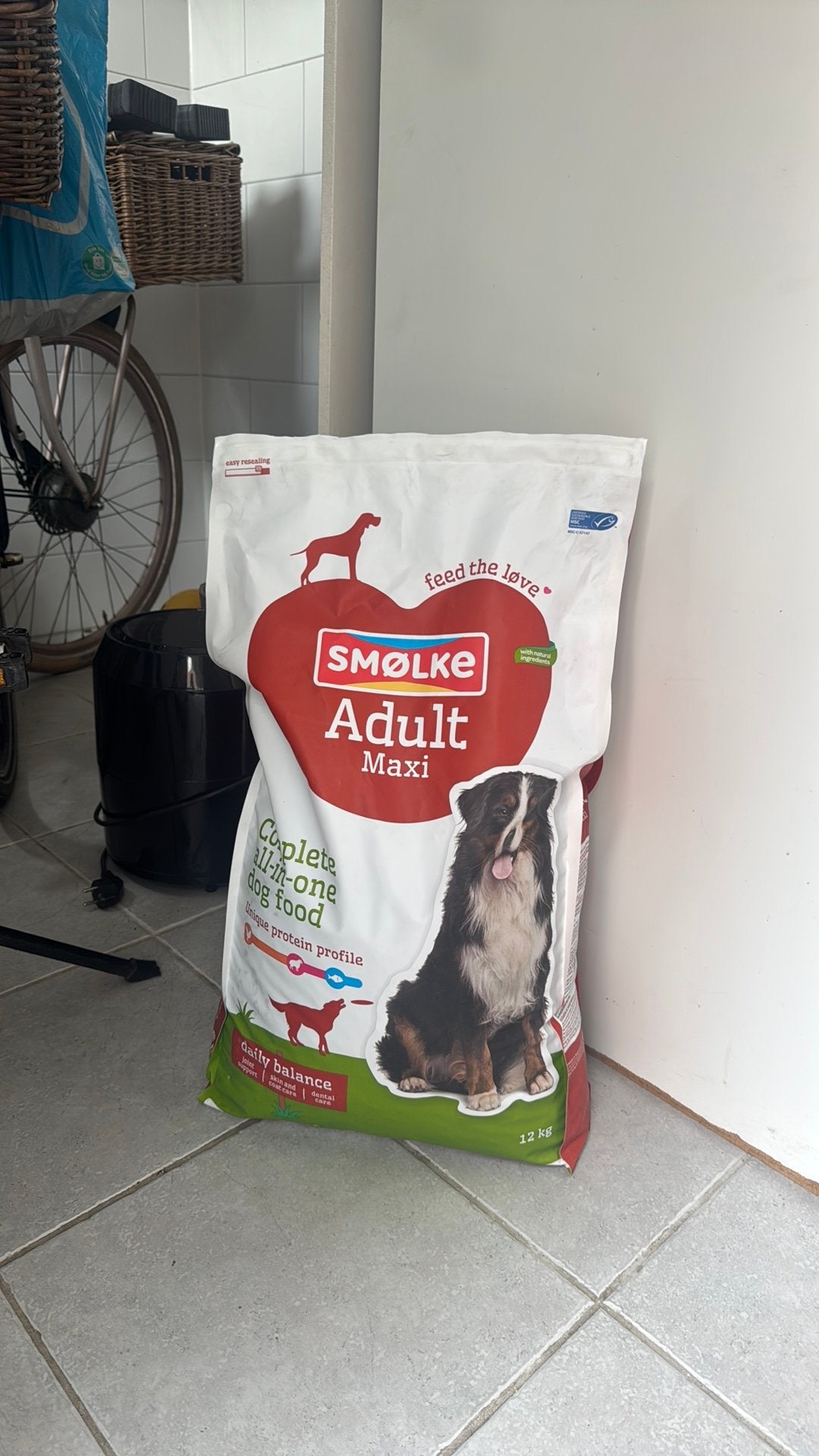 Smolke hondenbrokken adult maxi 12 kg nieuw!, Dieren en Toebehoren, Ophalen, Hond