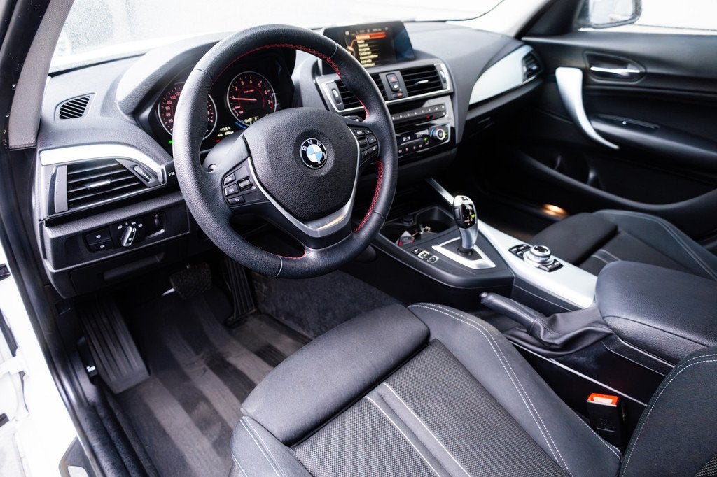 BMW 1-serie 118i 136 pk Centennial Executive Sport-Line Spor, Auto's, BMW, Gebruikt, Wit, Origineel Nederlands, Bedrijf