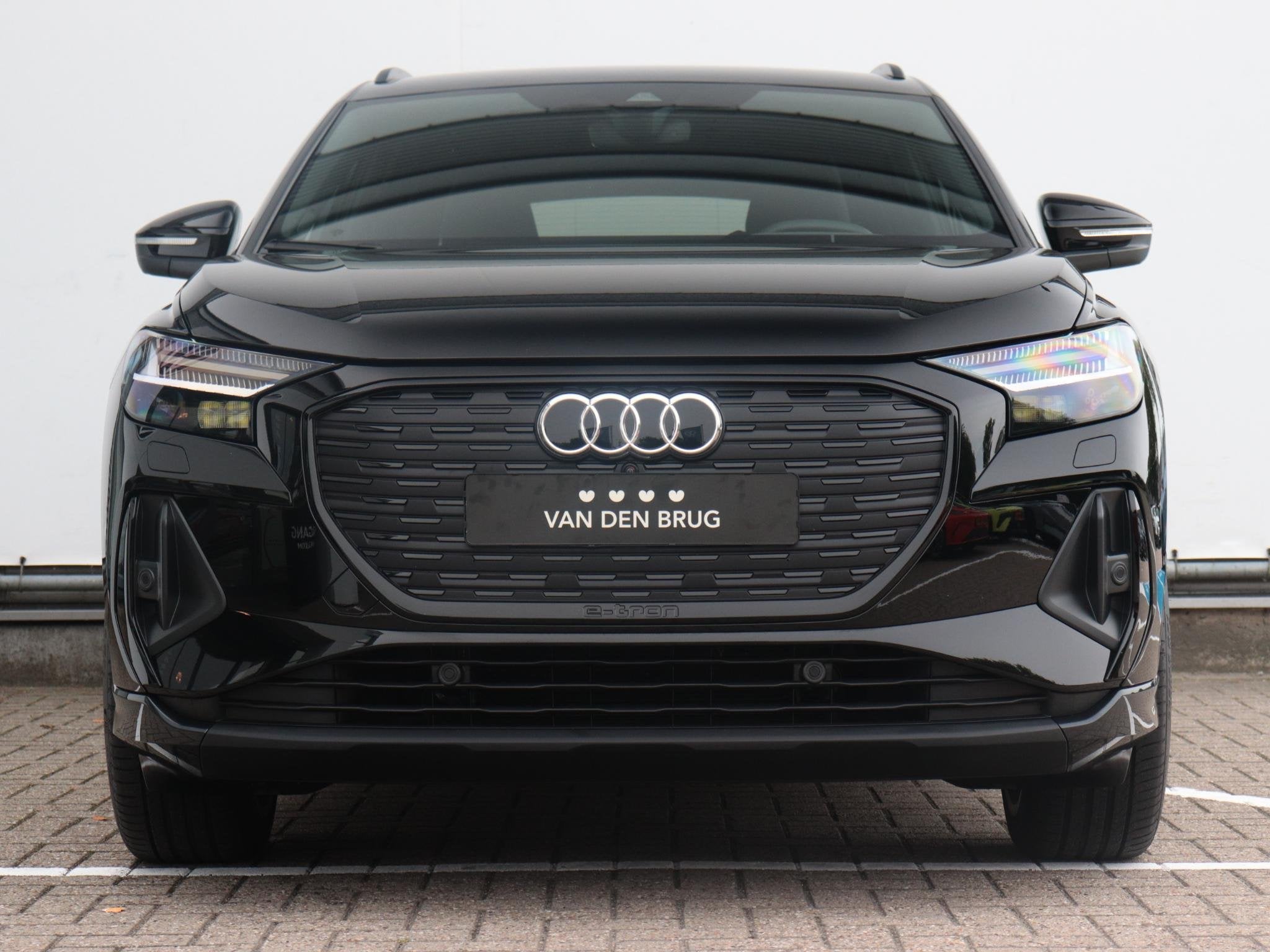 Audi Q4 e-tron 40 Advanced edition 63 kWh | Adaptief onderst, Auto's, Audi, Gebruikt, Zwart, Q4 e-tron, 204 pk