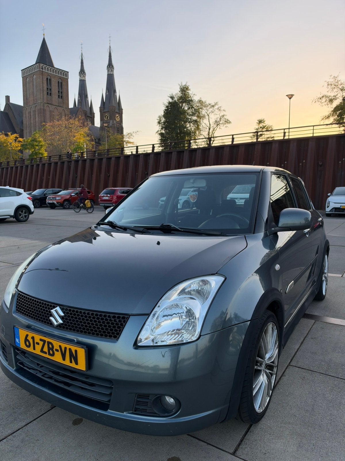 Suzuki Swift 1.3 5DRS 2007 Grijs, Auto's, Voorwielaandrijving, 40 €/maand, 400 kg, Swift