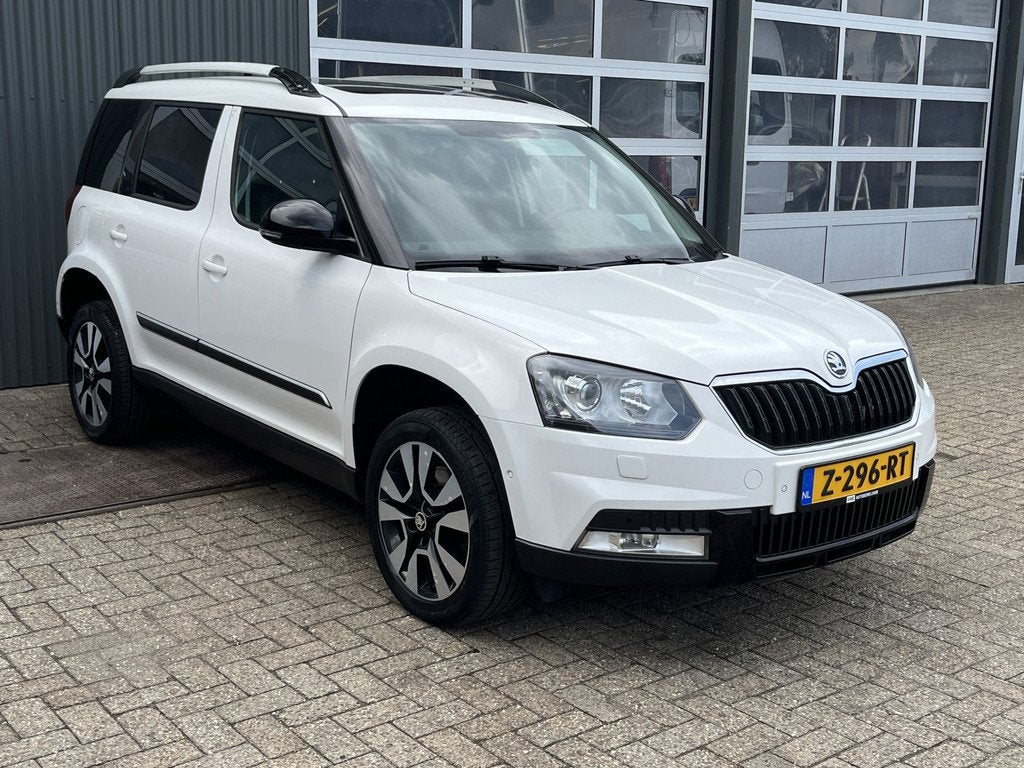 Skoda Yeti Outdoor 2.0 TDI Ambition 4x4 Achteruitrijcamera A, Auto's, Skoda, Automaat, Euro 5, Gebruikt, 4 cilinders