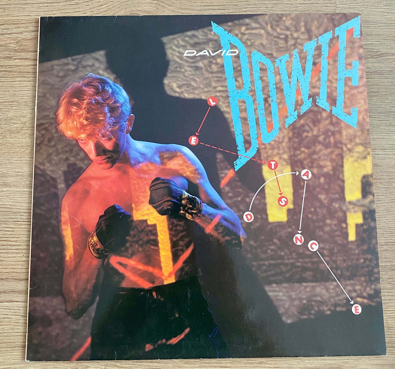 lp: David Bowie - Let’s Dance (1983), Cd's en Dvd's, Vinyl | Rock, Ophalen of Verzenden, Zo goed als nieuw, 12 inch, Poprock