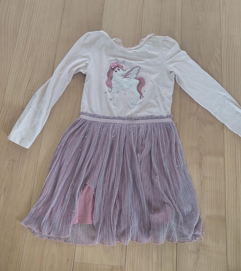 Leuk jurkje maat 140. Gratis., Kinderen en Baby's, Kinderkleding | Maat 140, Ophalen of Verzenden, Gebruikt, Meisje, Jurk of Rok