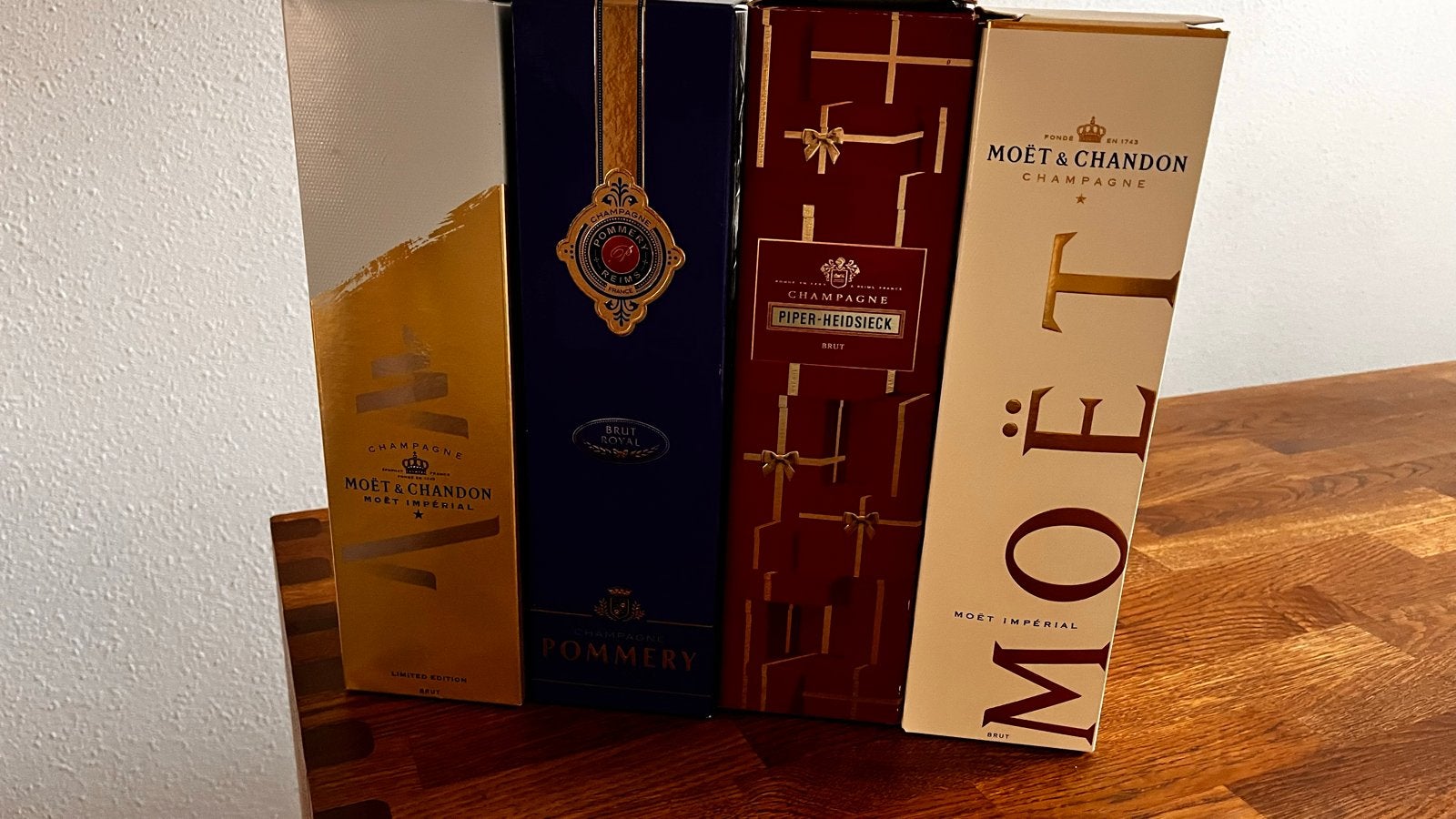 Lege champagne dozen voor verzamelaar - Moët, Pommery, Piper, Ophalen of Verzenden