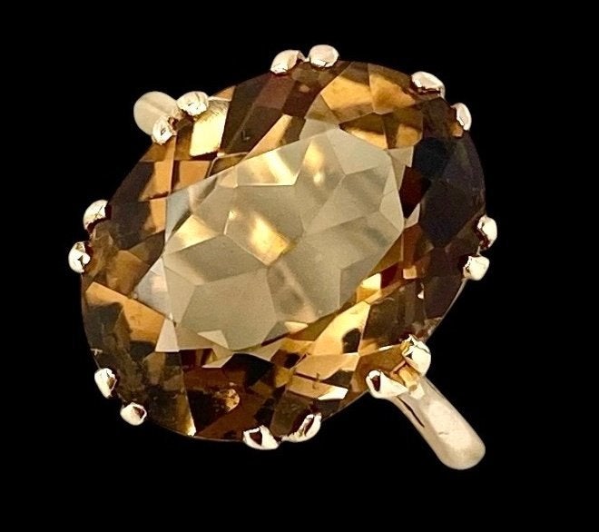 9 kt gouden ring met rookkwarts, Sieraden, Tassen en Uiterlijk, Ringen, Bruin, Ophalen of Verzenden, Zo goed als nieuw, 17 tot 18