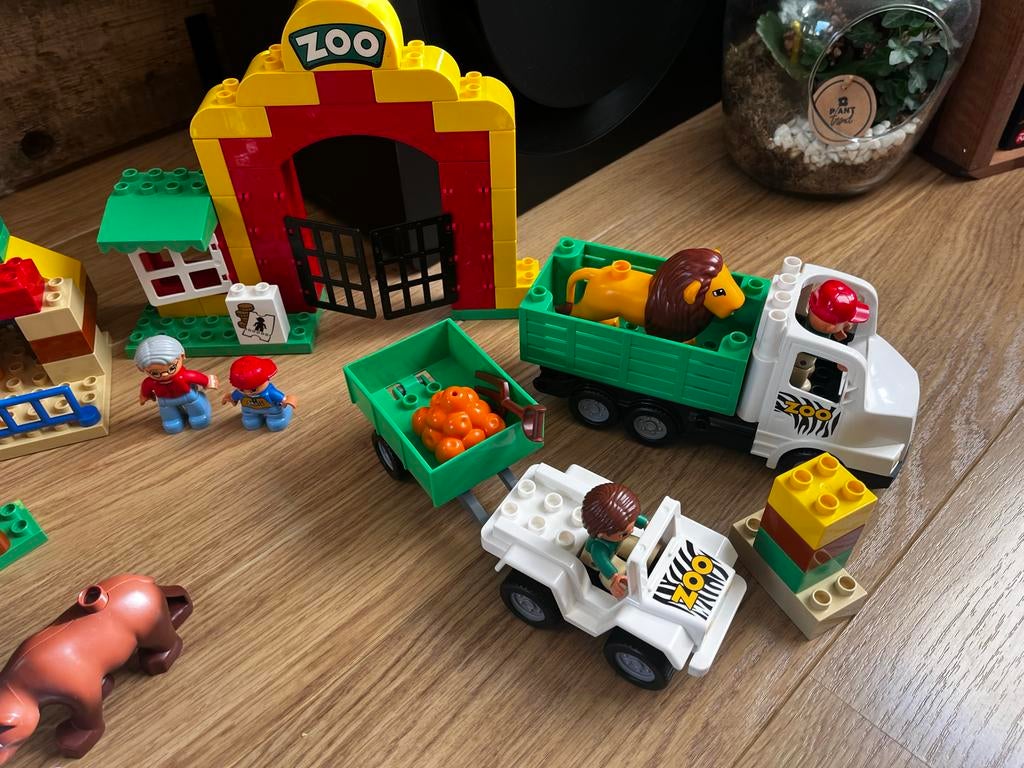 Grote Duplo Zoo set met veel dieren en voertuigen, Inclusief minifiguren, Gebruikt, Overige thema's, Ophalen of Verzenden