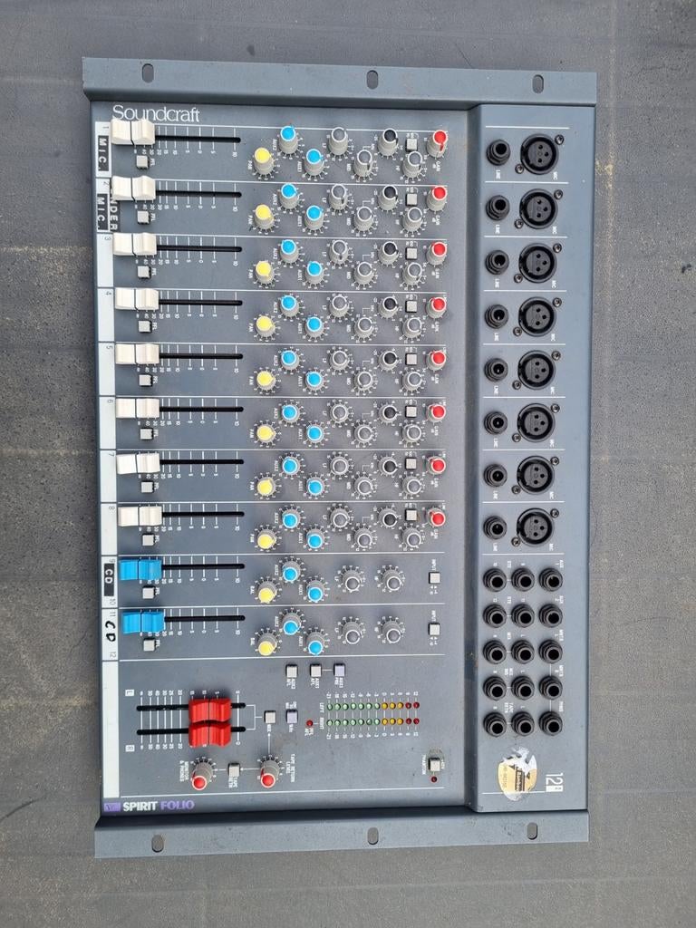 Soundcraft Spirit Folio Mengpaneel - 12 kanalen, Muziek en Instrumenten, Ophalen, Gebruikt, 10 tot 20 kanalen, Microfooningang