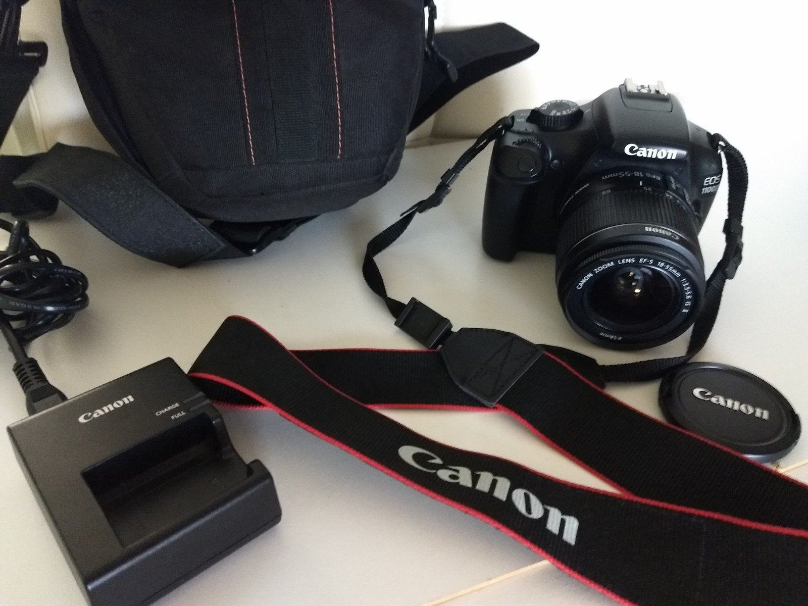 goede Canon EOS 1100D Digitale Fotocamera, Audio, Tv en Foto, Spiegelreflex, Canon, 12 megapixels, Zo goed als nieuw