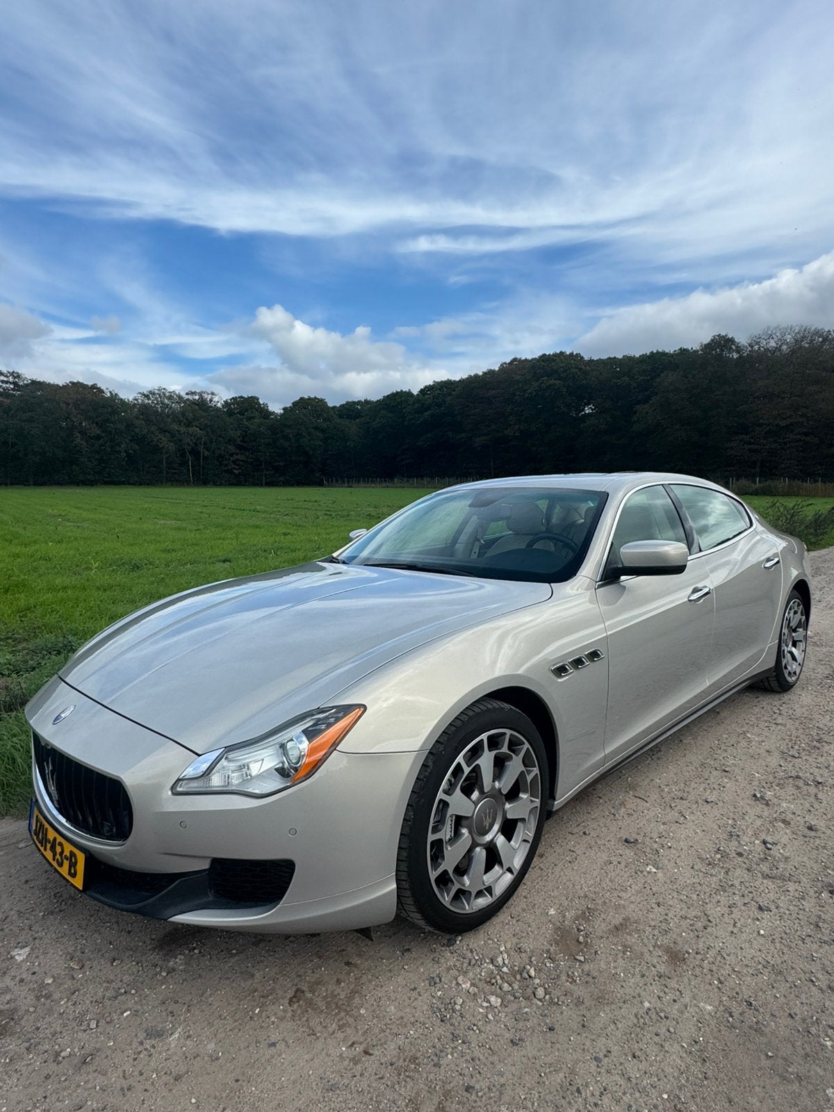 Maserati Quattroporte 3.8 V8 GTS 530 pk 52.000 km Ferrari V8, Automaat, Beige, 1925 kg, Particulier