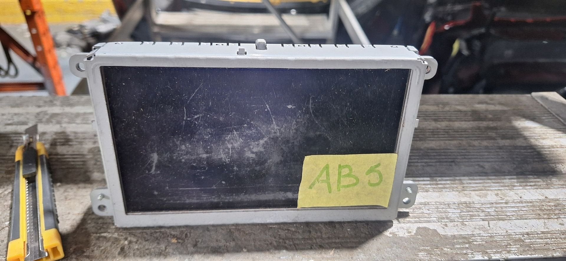 Originele Audi A6 C6 / Q7 MMI Dashboard Display Scherm OEM 4, Gebruikt, -, -, Ophalen of Verzenden