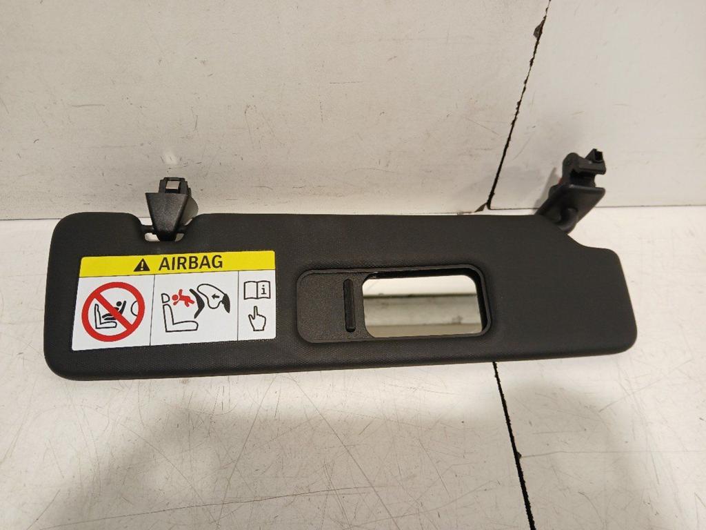 Zonneklep rechts BMW Z4, Auto-onderdelen, Onderdelen@venauto.nl, Van der Ven Autorecycling B.V., Gebruikt, Ettenseweg 76, 4706 PB Roosendaal, The Netherlands