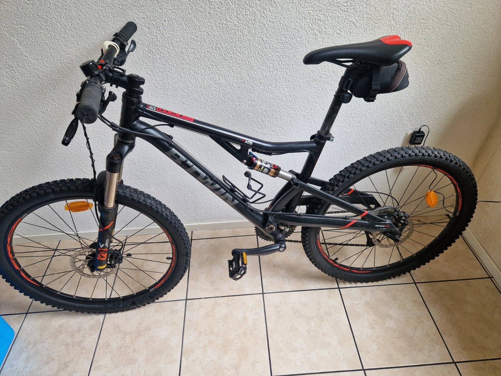 Mountainbike Rockrider 520s, Ophalen, Zo goed als nieuw, Aluminium, 24 inch of meer