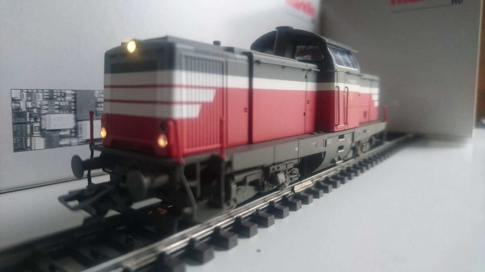 Marklin - Dieselloc serie V 142 (SerFer) - MfxPlus+Geluid, Ophalen, Wisselstroom, Locomotief, Zo goed als nieuw
