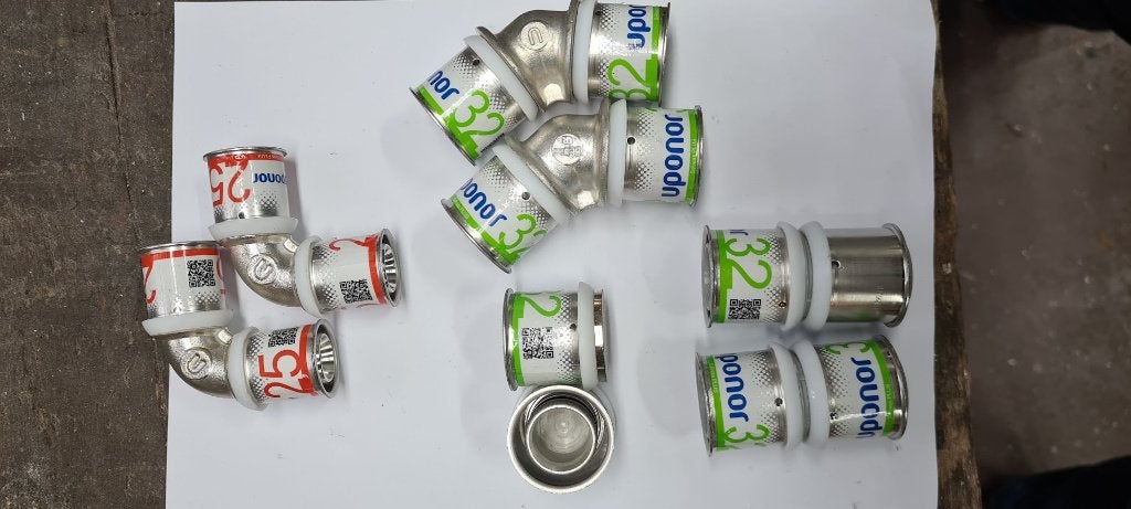 Uponor 32 25 koppelingen, Pvc, Overige typen, Nieuw, Ophalen of Verzenden