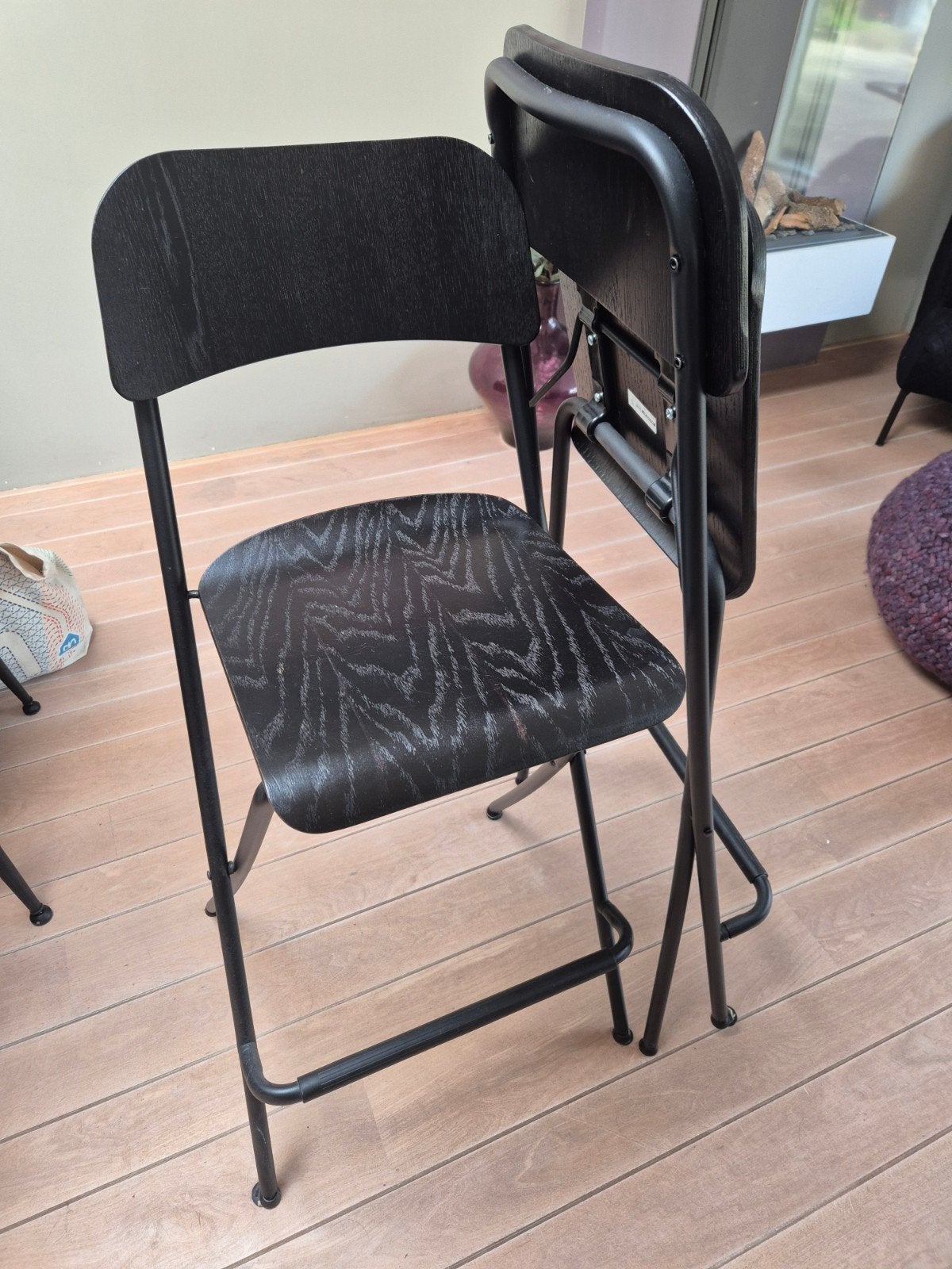 Ikea inklapbare barkrukken - Zwart, 2 stuks, Huis en Inrichting, Ophalen, Gebruikt, Met voetsteun, 60 tot 90 cm