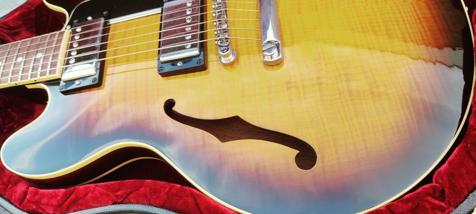 Foto 5 van Gibson CS-336 Custom Shop Semi-Hollow Elektrische Gitaar