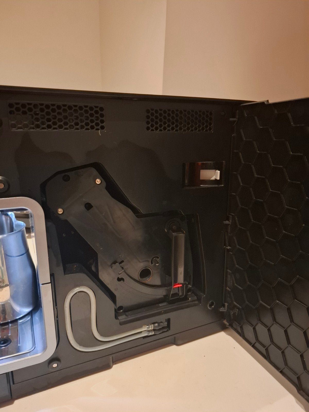 Foto 4 van Miele Koffiemachine CM6310 - Volautomatische espressomachine