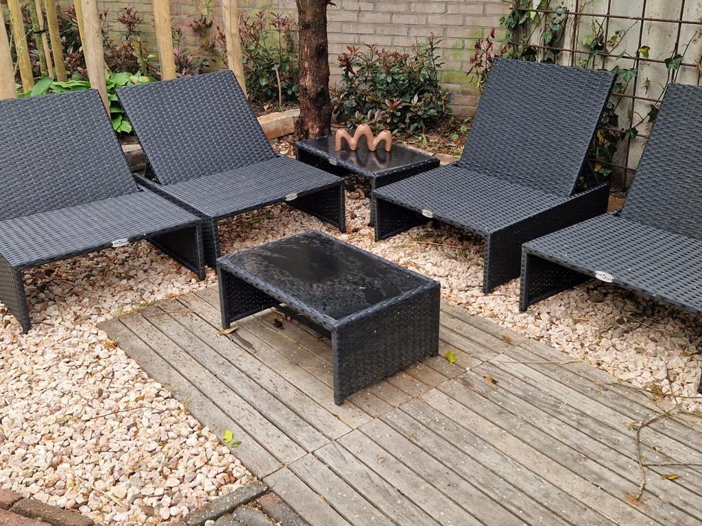 Wicker Loungeset - 4 stoelen en 2 tafels, Tuin en Terras, Ophalen, Gebruikt, Wicker