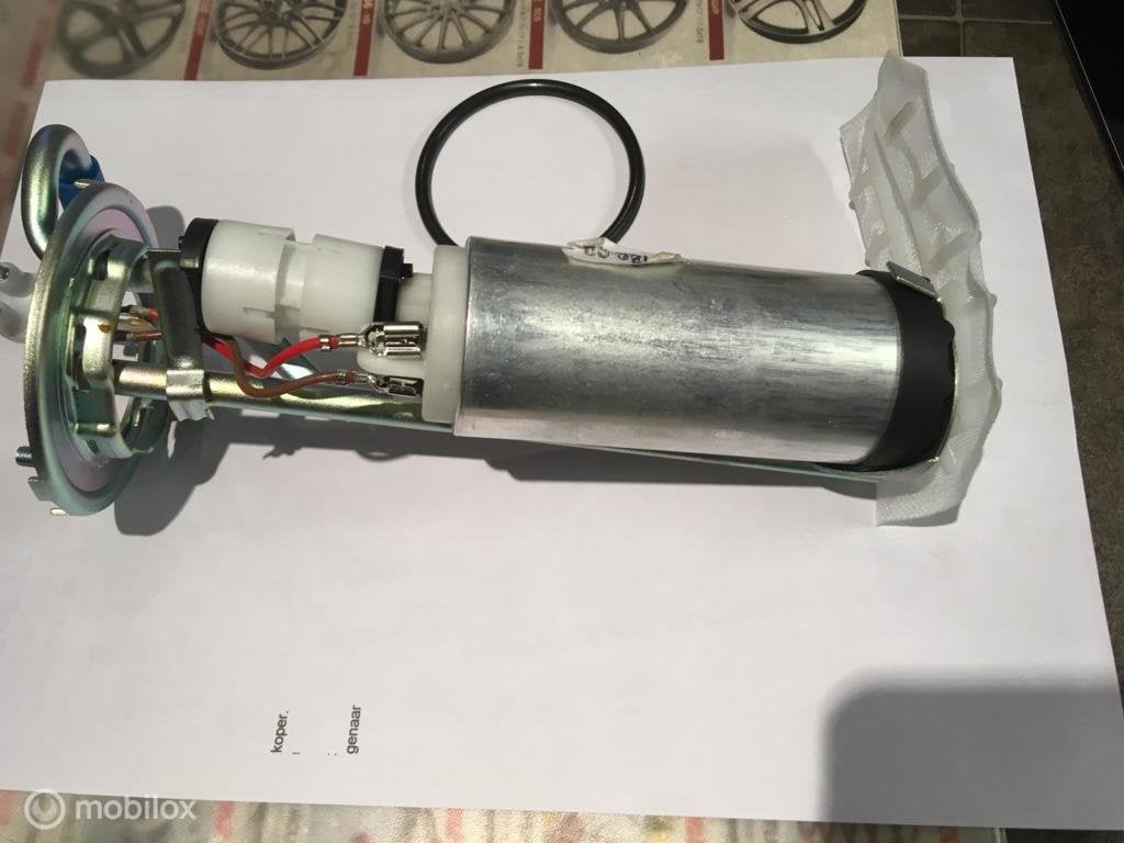 Brandstofpomp BMW 3-serie E30 ('83-'92), Auto-onderdelen, Brandstofsystemen, Nieuw, Ophalen of Verzenden, BMW, BMW