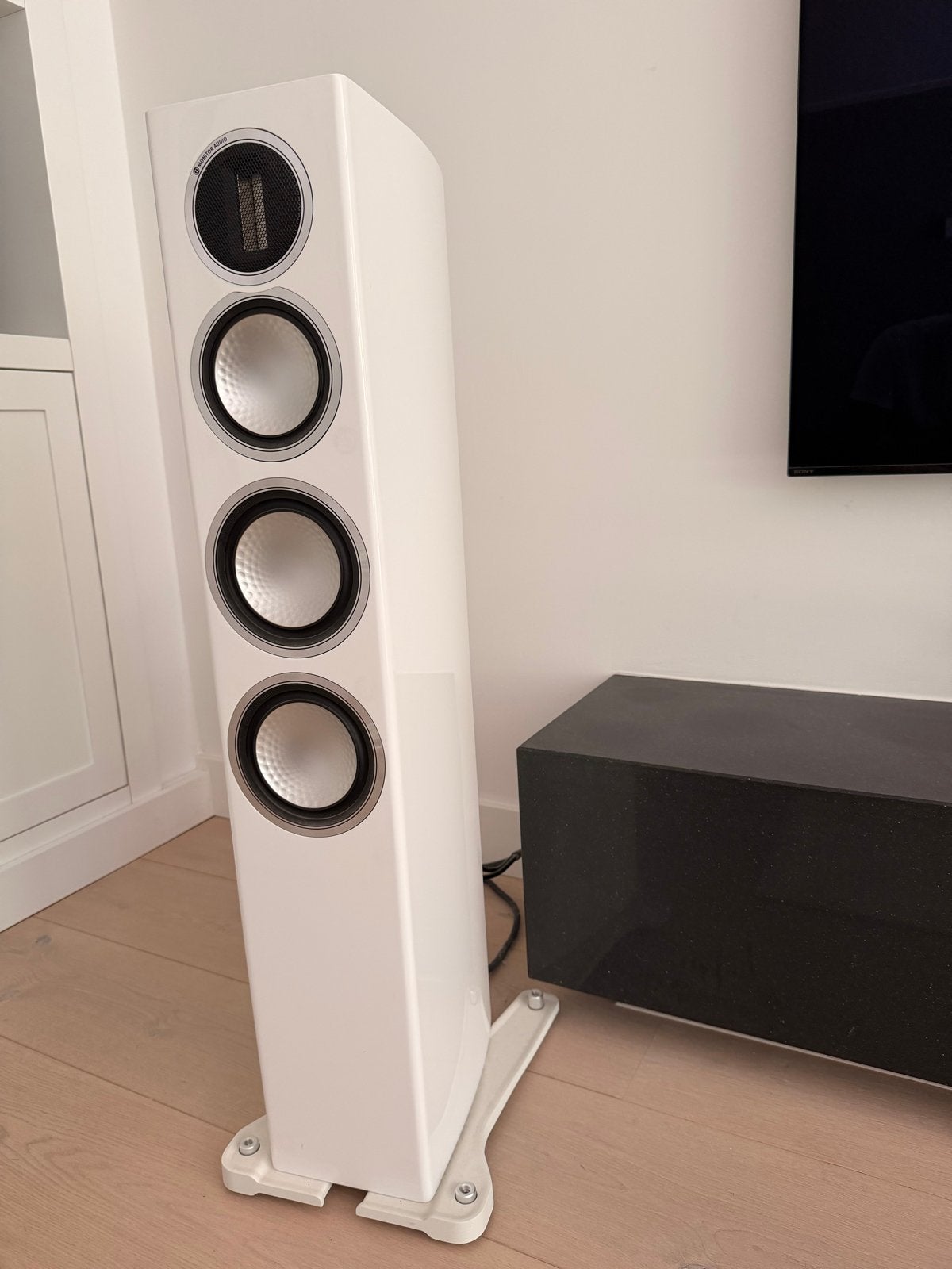 Monitor Audio Gold 200 4G Vloerstaande Luidsprekers Wit, Vloerstaande luidspreker, Zo goed als nieuw, Monitor Audio, Geschikt voor surround/home cinema