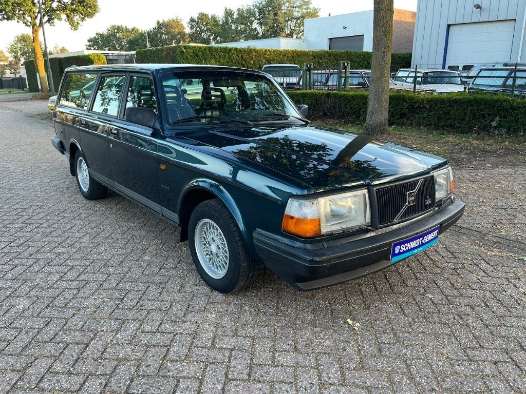 Volvo 240 Super Polar Automaat U9 1991  B230FX 136 PK Groen, Automaat, Zwart, 4 cilinders, Leder