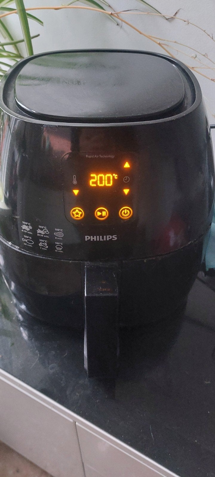 Philips Airfryer rapid, Witgoed en Apparatuur, Ophalen of Verzenden, Zo goed als nieuw, Airfryer, 1000 t/m 1499 gram