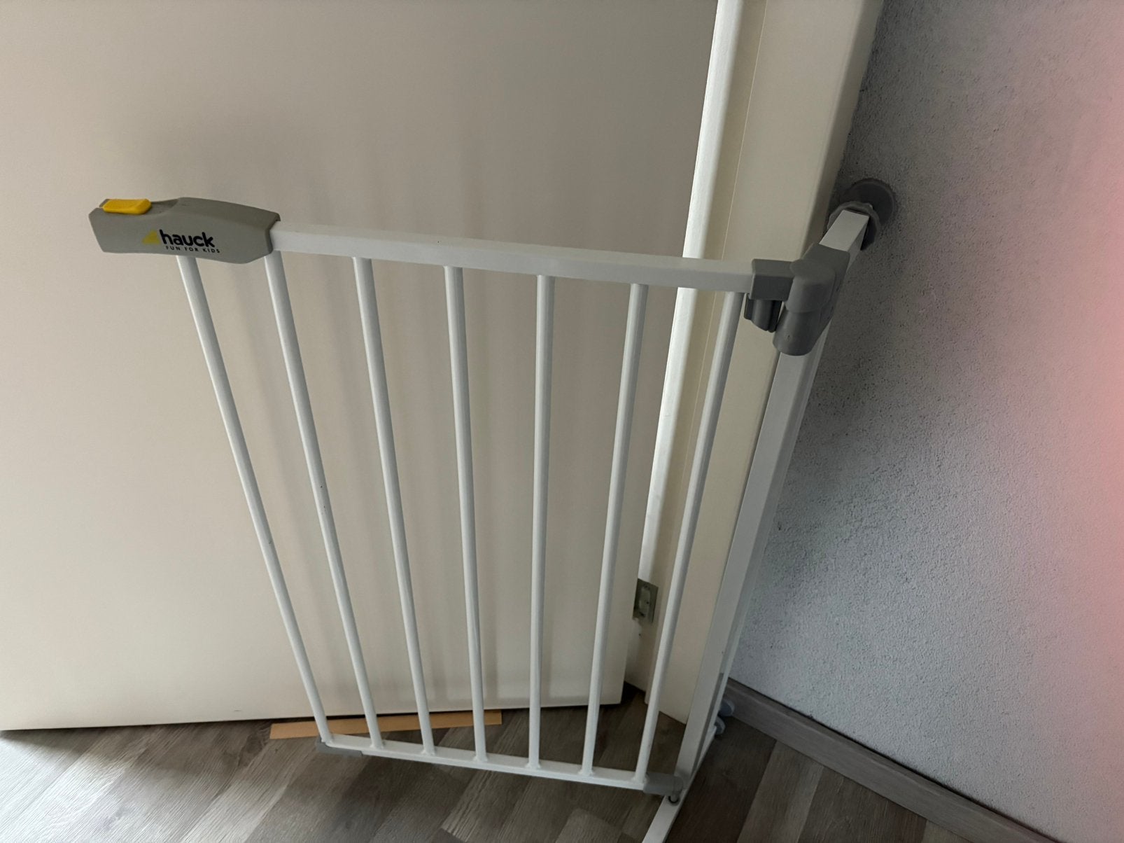 Traphekje safety first met verlengstuk, Kinderen en Baby's, Ophalen, Zo goed als nieuw, Klemhekje, Metaal of IJzer