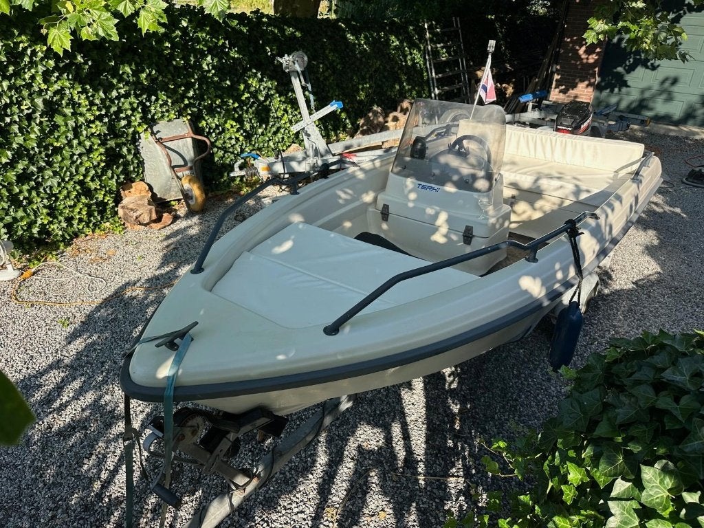 Console motorboot Terhi 410 + Trailer, Overige merken, Gebruikt, 15 pk, Buitenboordmotor