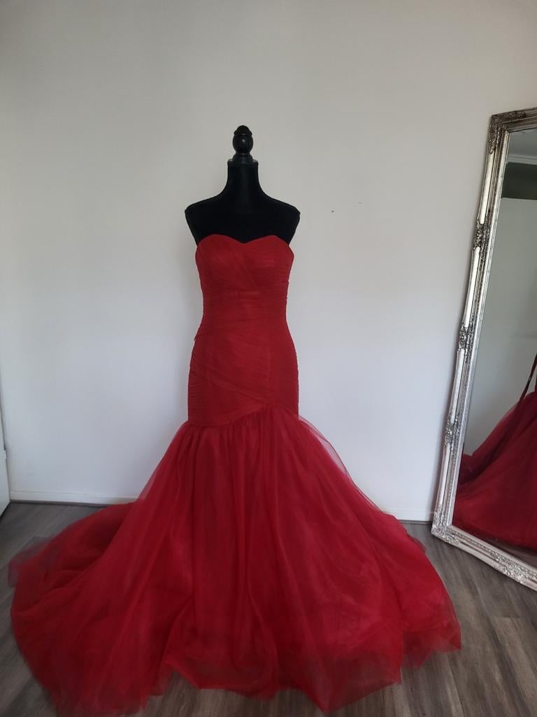 Mooie Rode trouwjurk, Kleding | Dames, Trouwkleding en Trouwaccessoires, Ophalen of Verzenden, Nieuw, Rood, Trouwjurk